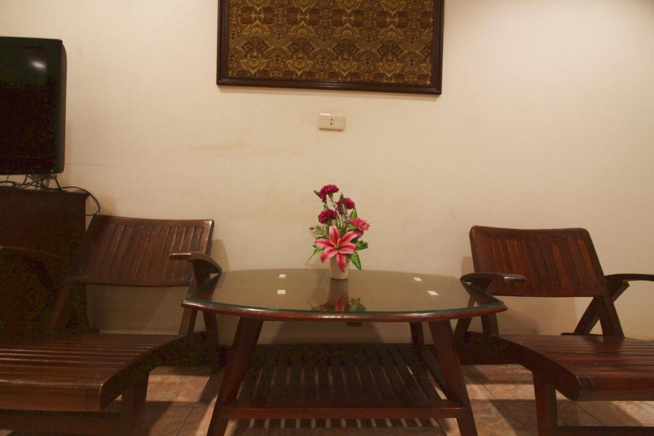 Baan Veerakit Hotel Patong المظهر الخارجي الصورة
