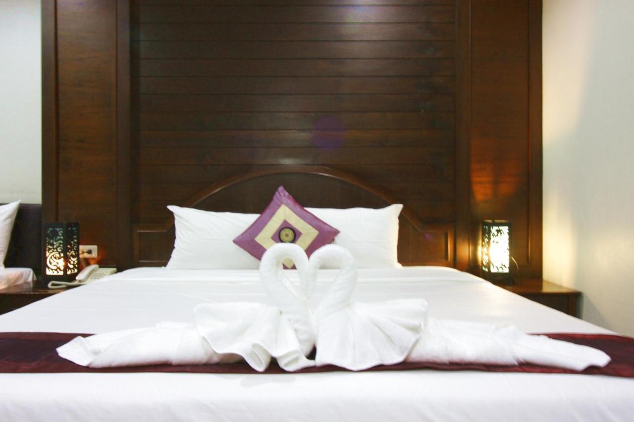 Baan Veerakit Hotel Patong المظهر الخارجي الصورة